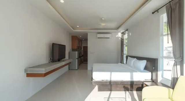 Calm and Spacious Studio View 1