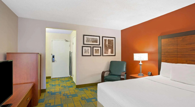 Двухместный номер Standard La Quinta Inn by Wyndham Auburn Worcester