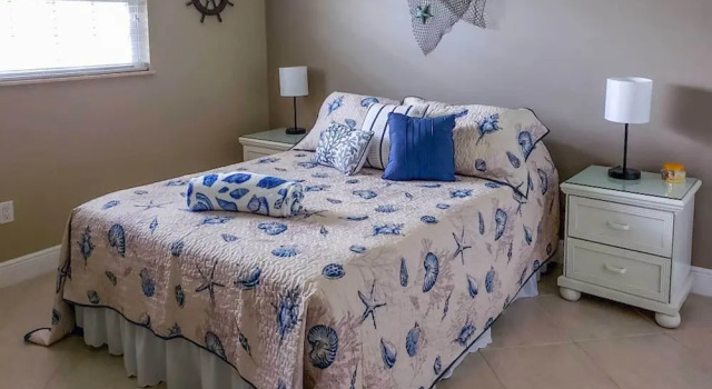 Коттедж Pool & Outdoor Bar: Cape Coral Home