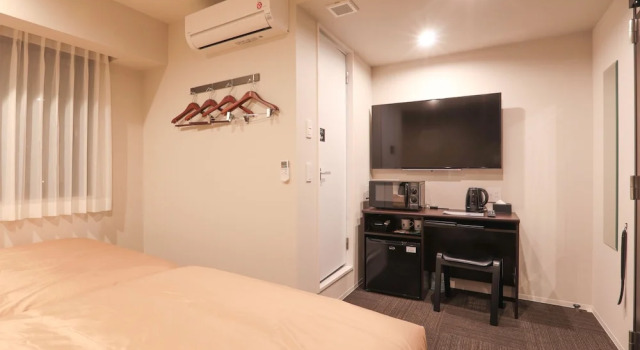 Двухместный номер HOTEL LiVEMAX Shinyokohama