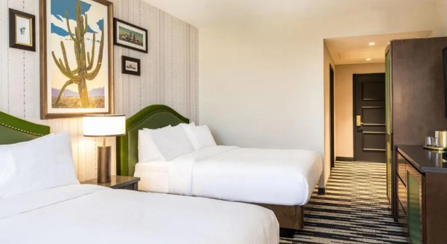 Четырёхместный номер Standard The Leo Kent Hotel, Tucson, a Tribute Portfolio Hotel
