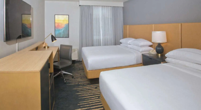Четырёхместный номер Standard Doubletree By Hilton Chico, Ca