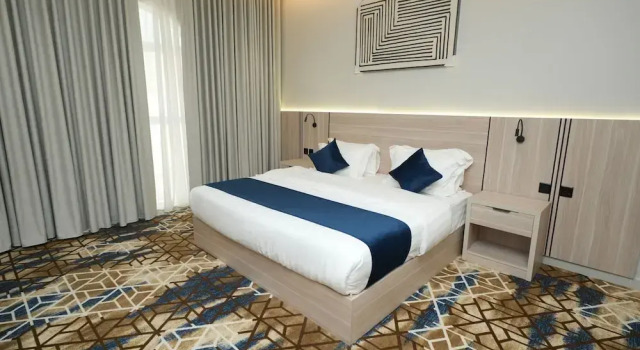 Полулюкс The S Square Airport Hotel
