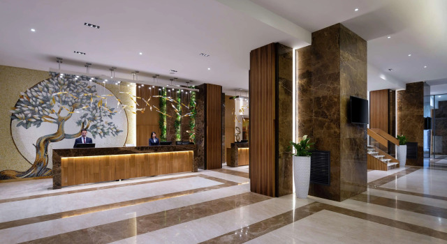 Отель DoubleTree by Hilton Almaty