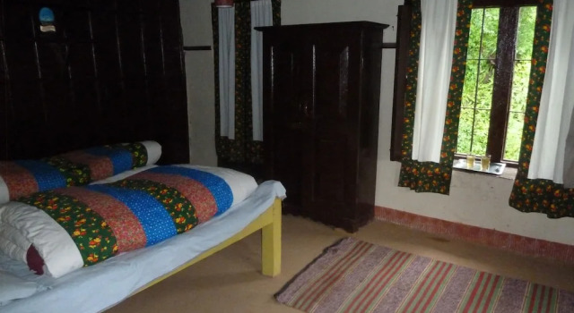 Nanda Heritage Home Kurur, Rezervovat Hotel Nathuakhan Uttarakhand
