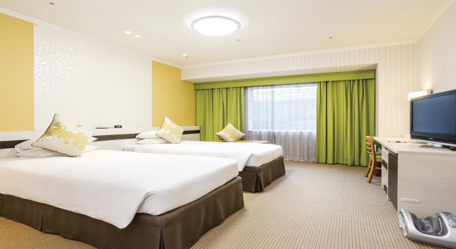 Номер Superior Oriental Hotel Tokyo Bay