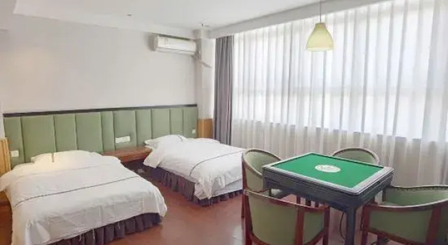 Junhe Hotel