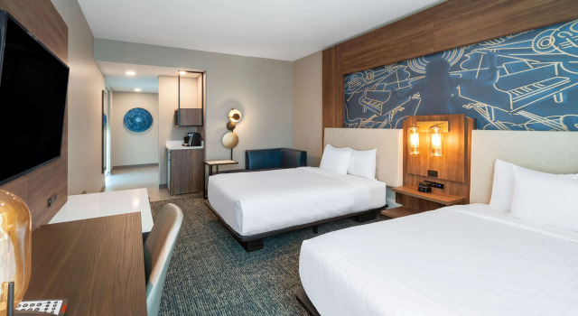 La Quinta Inn & Suites by Wyndham Nashville Downtown Stadium, Забронировать Отель Юг Нашвилл Нэшвилл