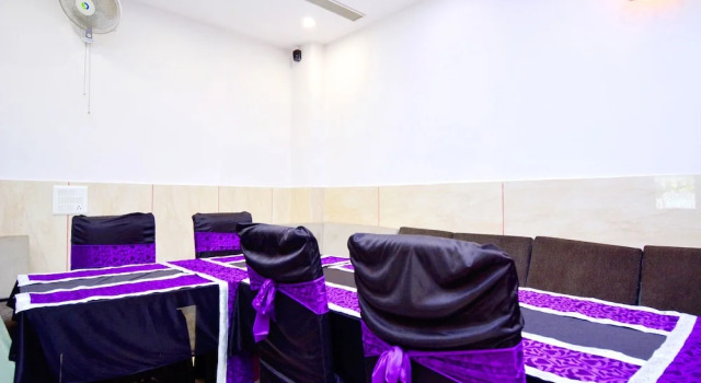 The Meridien by OYO Rooms