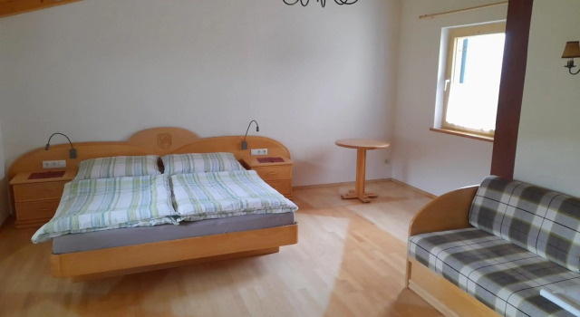 Ferienhaus Reiter, Rezerwuj Hotel Hotele w Schladming - Dachstein z parkingiem, Parking