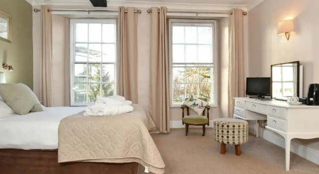 Двухместный номер Standard Lansdowne Strand