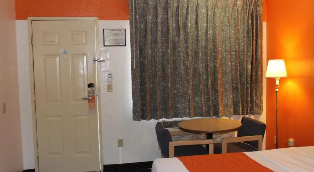 Standard Vierer Zimmer Howard Johnson by Wyndham Holbrook