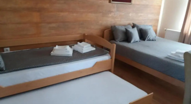 Studio apartmani Sofija, Забронировать Отель Врдник Fuska Gora National Park