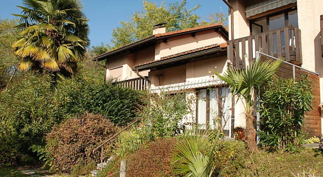 Holiday Home Residenza ai Castagni, Забронировать Отель Отели Лугано с парковкой, Парковка