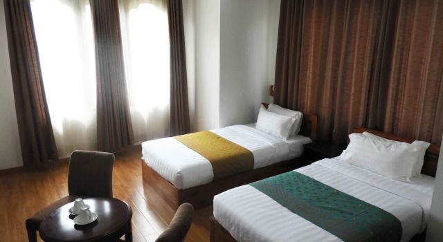 Yardroling Hotel