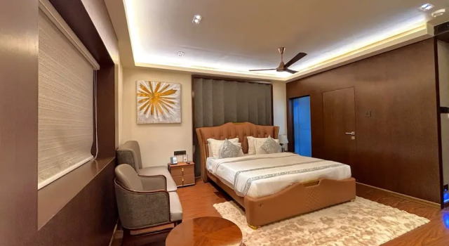 Номер Executive The Long D Hotel Surat Airport Rd