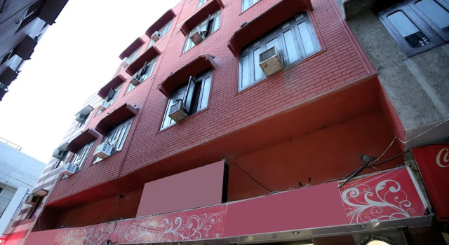 Collection O 12986 The Red Hotel, Book Hotel Amritsar Punjab