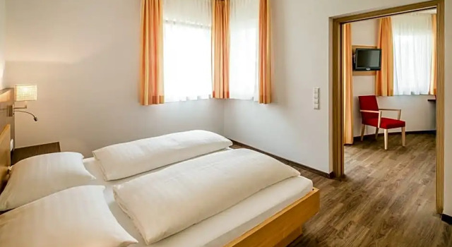 Gasthof Hotel Terzer, Забронировать Отель Кортачча Oltradige - Bassa Atesina