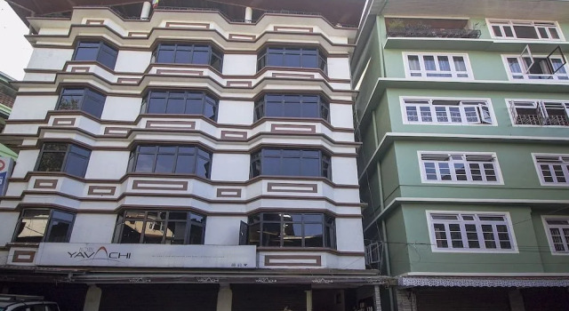 OYO 24798 Kiwi Hotel Yavachi