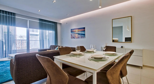 Bright & Spacious 3 Bedroom Apartment in Mellieha