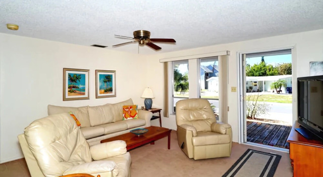 Gladiolus House 2 Bedrooms 2 Bathrooms Home