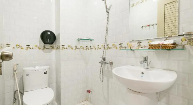 Двухместный номер Deluxe с балконом Super OYO 520 Friendly Homestay