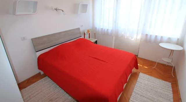 Apartments Kamen