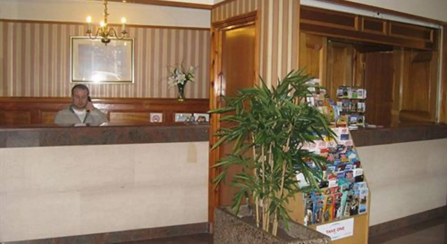 Carlton Hotel, Забронировать Отель Отели Англии 3 звезды, 3*