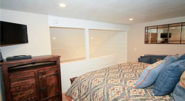Mountain Shadows #D12 - 3 Br Townhouse