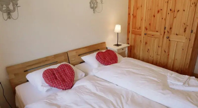 Rhodonite, Buchen Sie Hotel Ollon 