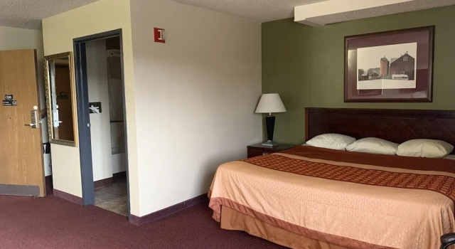 Двухместный люкс Heartland Hotel & Suites