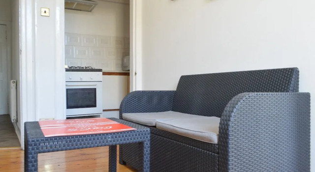 2 Bedroom Flat In Central Edinburgh, Забронировать Отель Мерчистон Эдинбург, рядом с Камера обскура и мир иллюзий