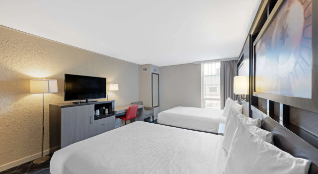Четырёхместный номер Standard Best Western Plus Austin Central