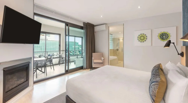 Апартаменты Premier с 3 комнатами с балконом Adina Apartment Hotel Auckland Britomart