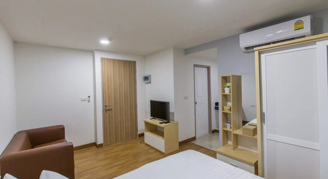 PT Residence, Rezervovat Hotel Hotely v Central Thailand se snídaní, Snídaně