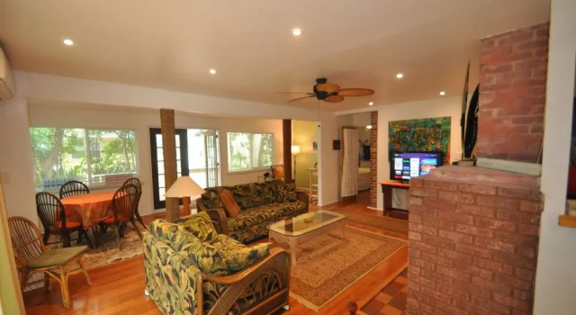 Treasure Island Beach Retreat Sleeps Up To 21