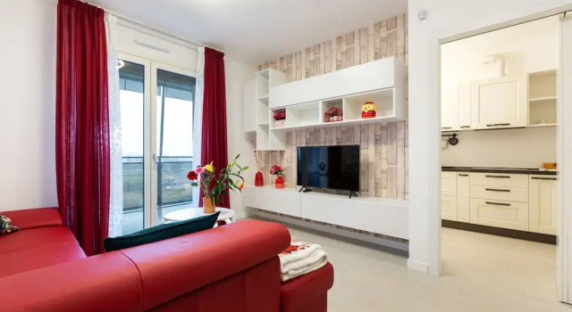 Апартаменты c 1 комнатой с балконом Fiera Milano Flat with Garage
