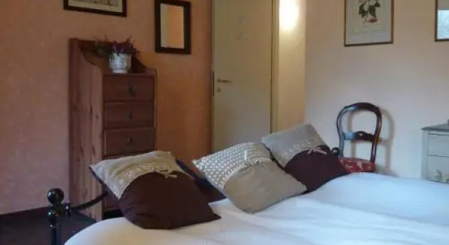 B&B Cottage LArmonia, Забронировать Дом для отпуска Отели Пьемонта с бассейном, Бассейн