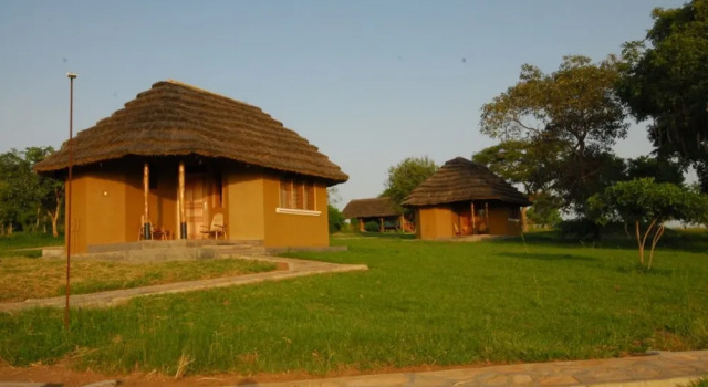 Коттедж Bwana Tembo Safari Lodge