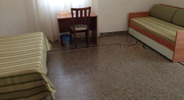 Hotel Ines, Забронировать Отель Отели в центре Варацце с завтраком, отели в центре Варацце с завтраком