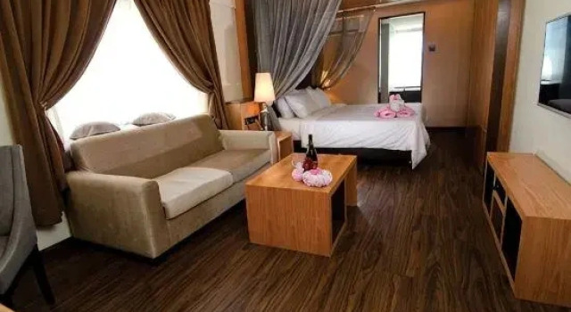 Полулюкс с видом на город Chaya Hotel