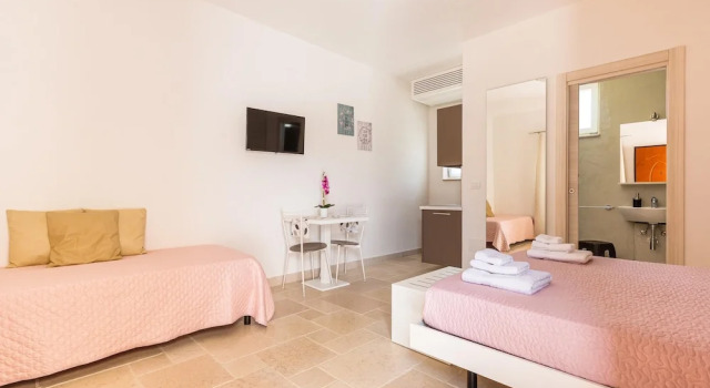 2943 Casa Marangi by Barbarhouse