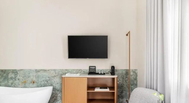 Suite cu balcon Hotel Noel