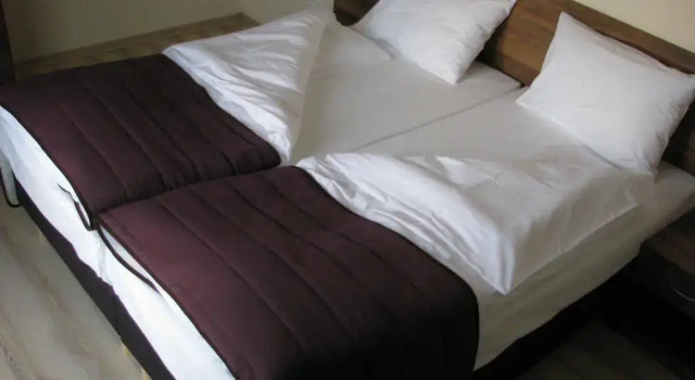 Hotel Czerniewski, Забронировать Отель Отели Влохи 3 звезды, 3*