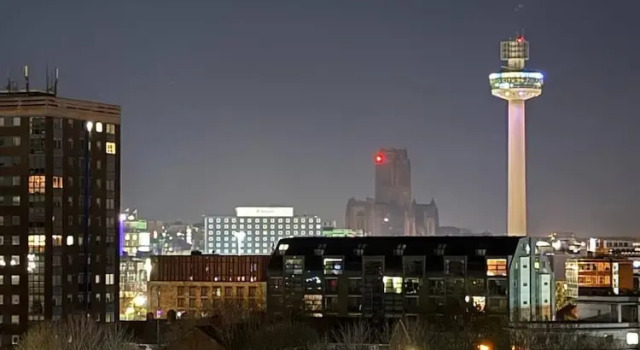 Luxe I Penthouse I Balcony I City Views I Parking I Liverpool City Center I, Забронировать Апартаменты/квартира Ливерпуль Мерсисайд, рядом с Район Пир-Хед