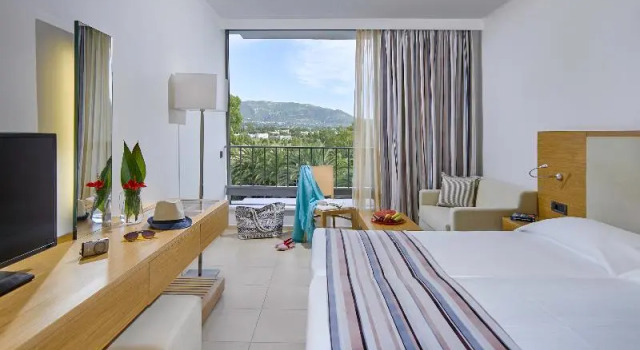 Одноместный номер Standard Caravia Beach Hotel