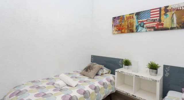 Silver Apartments La Latina, Забронировать Апартаменты/квартира Латина Мадрид, рядом с Дом-музей Лопе де Вега