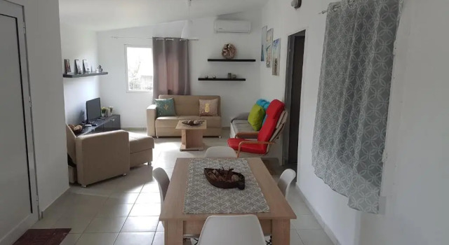 Kalithea family house with 3 bedrooms, Rezervovat Hotel Hotely v Kallithea s parkováním, Parkování