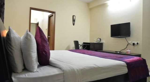 OYO 1749 Apartment Hotel Gayatri Nest, Rezerwuj Apartament Gachibowli 
