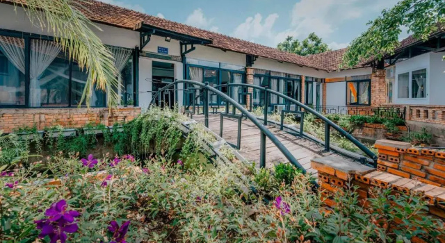 Номер Standard с видом на озеро Vườn Thủ Đô Homestay